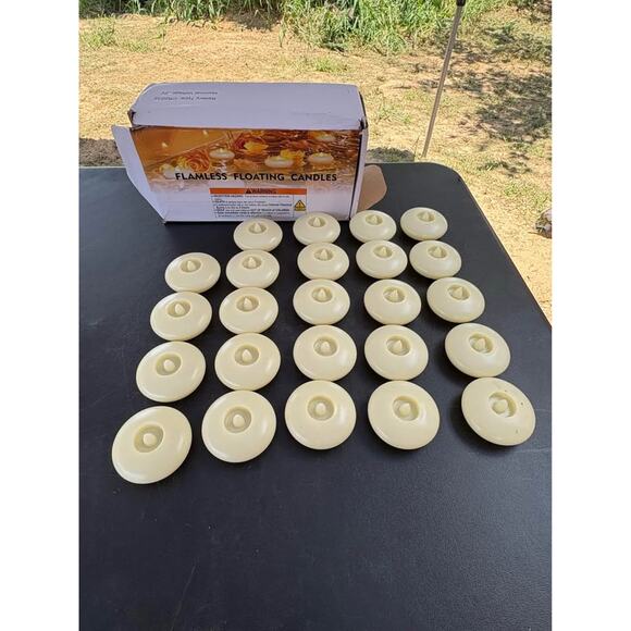 24pcs Flameless LED Floating Candles | Battery Operated - Picture 1 of 2